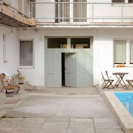 Apartment Casa Linum. U Centra Zlina S Atmosferou Venkova.